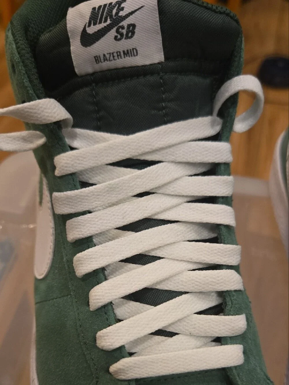 Nike Blazer Mid '77 sneakers in green & white #blazer #retro